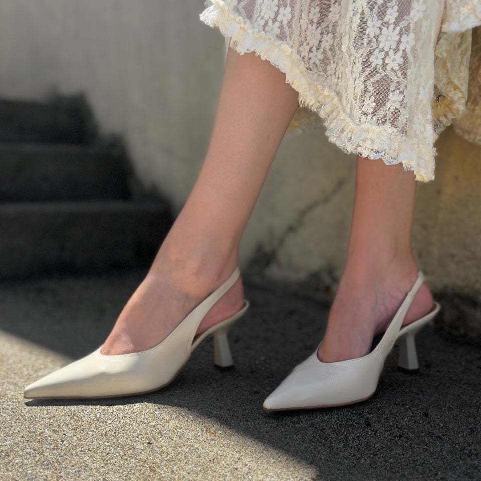 ANGEL ALARCON - MALLORY SLINGBACK PUMP IN VANILLA LEATHER
