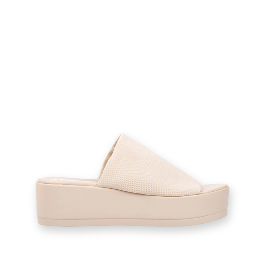 STEVE MADDEN SLINKY SLIDE SANDAL IN SAND TEXTILE the Urban Shoe Myth