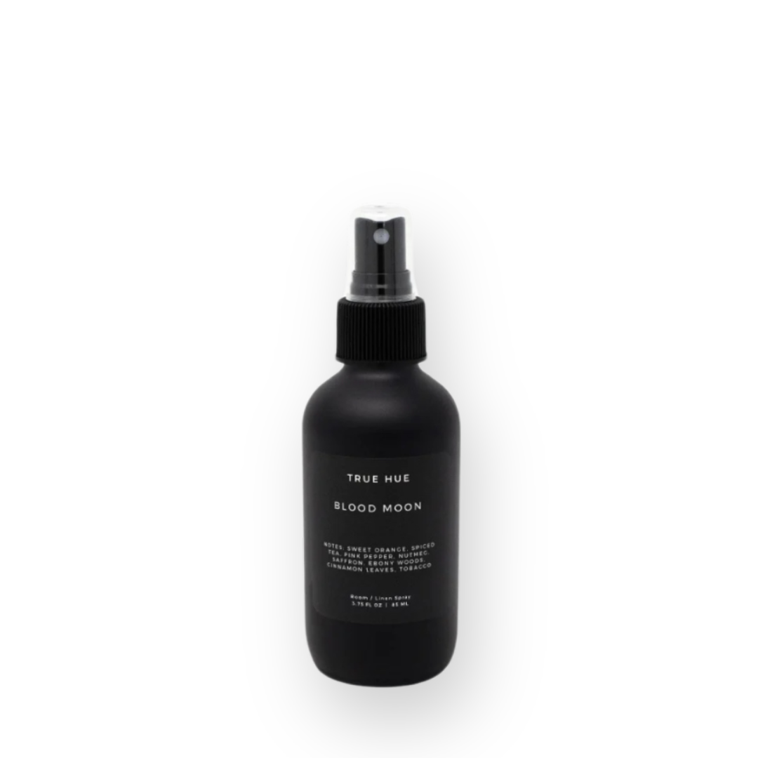 TRUE HUE - ROOM/LINEN SPRAY IN BLOOD MOON