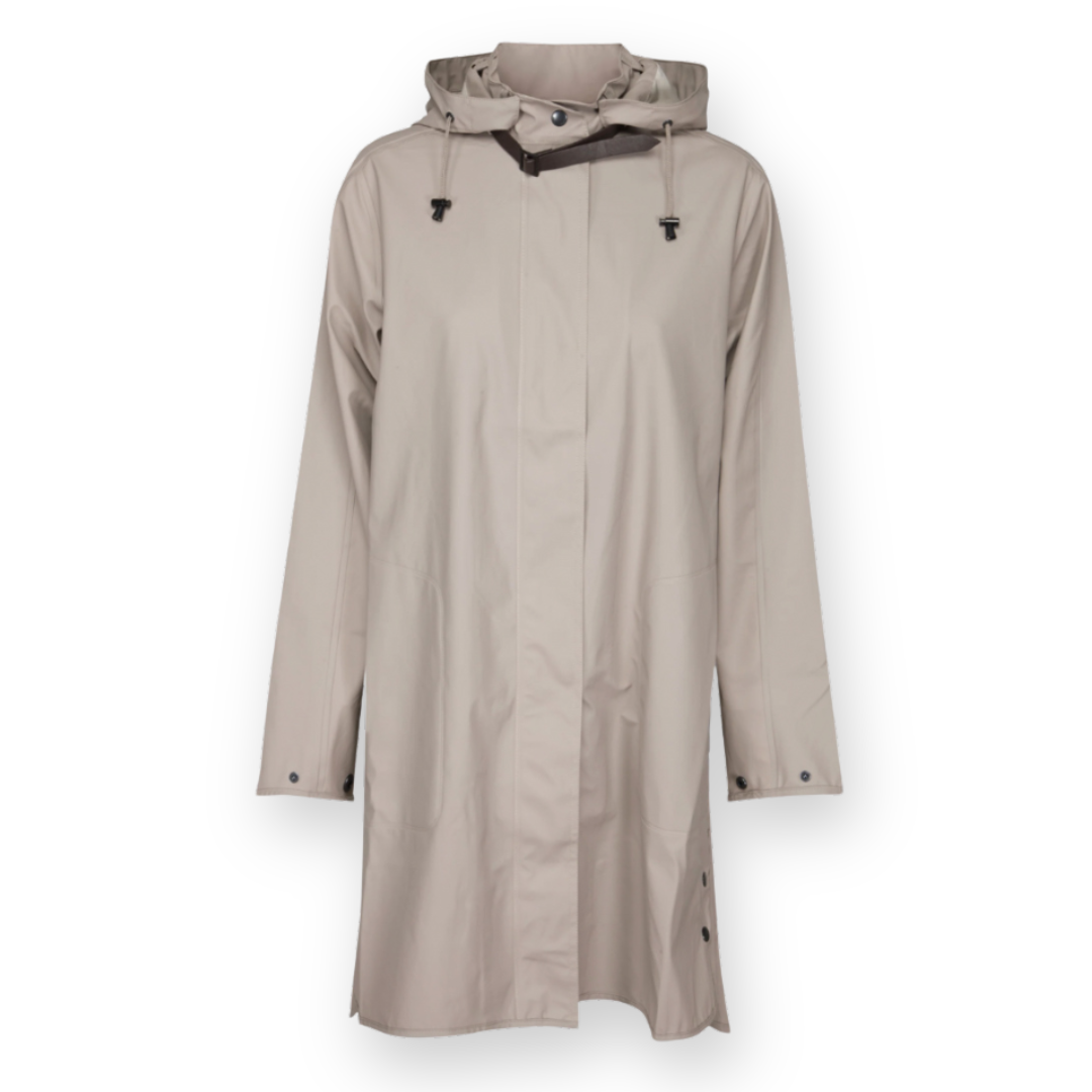ILSE JACOBSEN LONG RAIN71 COAT IN ATMOSPHERE