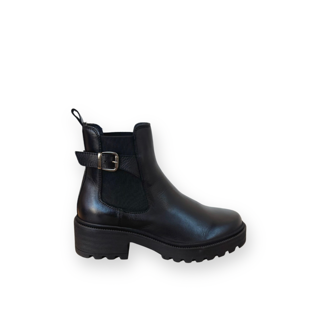 MIZ MOOZ - SCOTTIE BOOT IN BLACK LEATHER