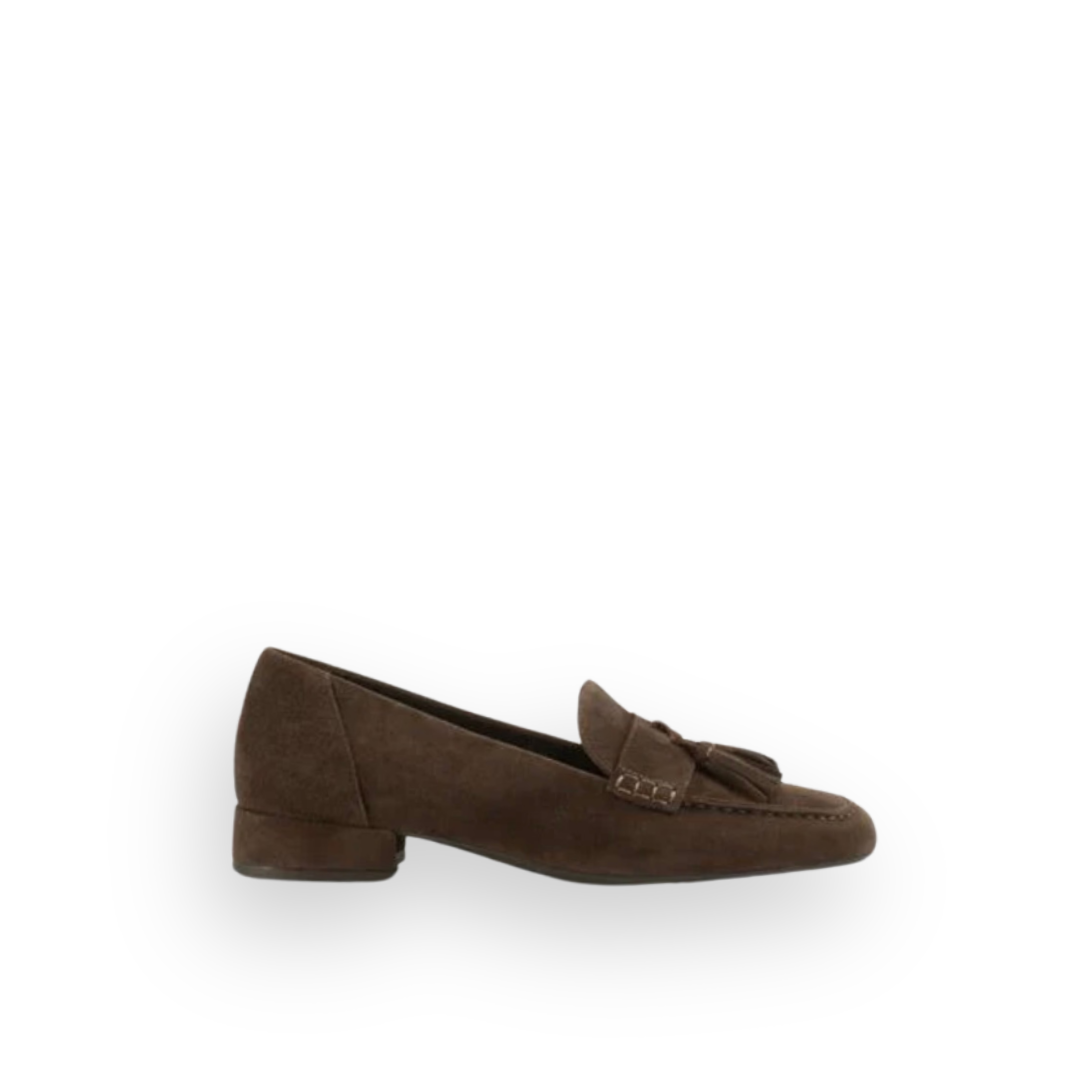 VAGABOND SHOEMAKERS - DEBBI LOAFER IN BROWN SUEDE
