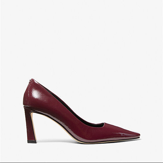 MICHAEL KORS - DARRAH PUMP IN OXBLOOD CRANKLE PATENT