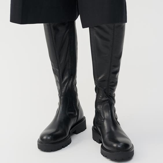 VAGABOND SHOEMAKERS- KENOVA TALL BOOT IN BLACK LEATHER