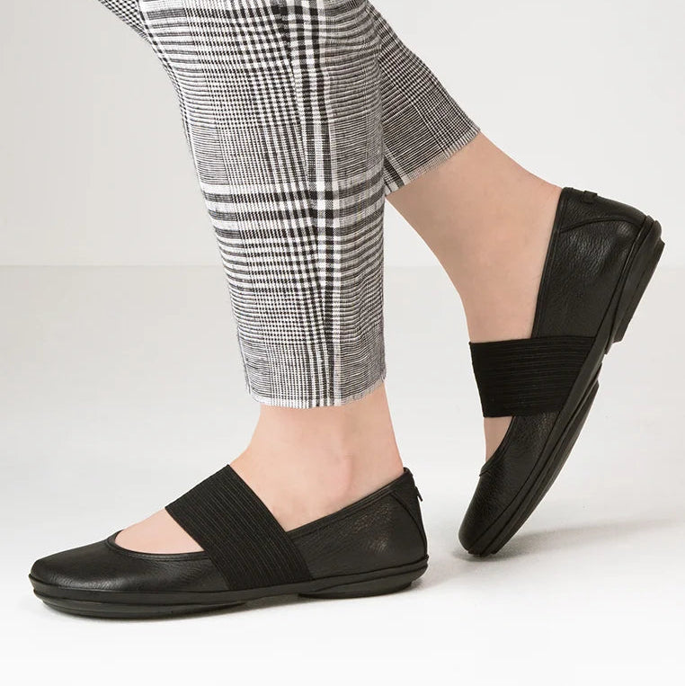 CAMPER - RIGHT NINA 21595-242 IN BLACK LEATHER