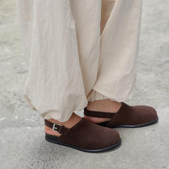 VAGABOND SHOEMAKERS - EFFIE SLINGBACK MULE IN BROWN SUEDE