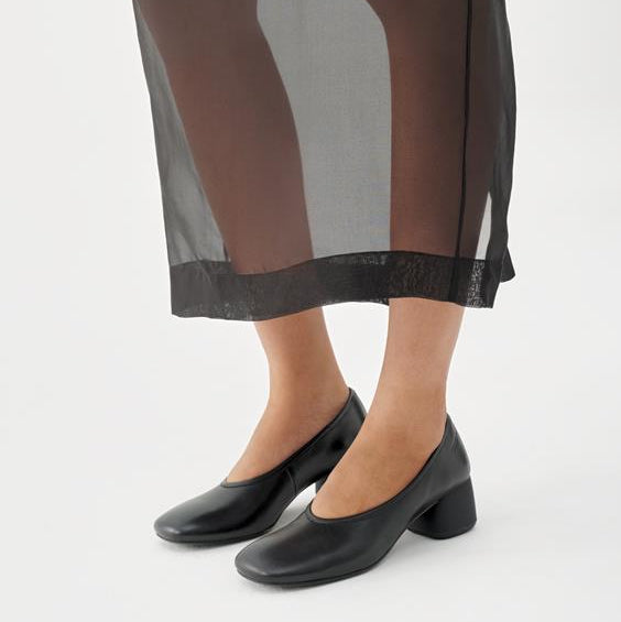 VAGABOND SHOEMAKERS - LIVIA PUMP IN BLACK LEATHER