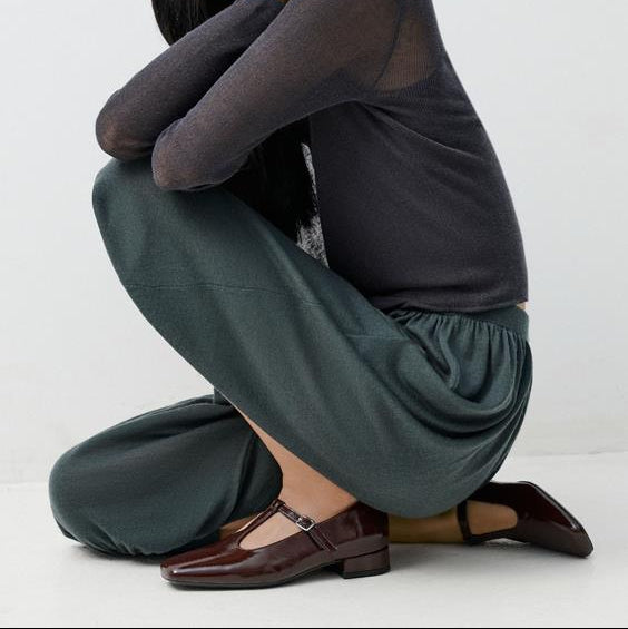 VAGABOND SHOEMAKERS - DEBBI MARY-JANE PUMP IN DARK BROWN PATENT LEATHER