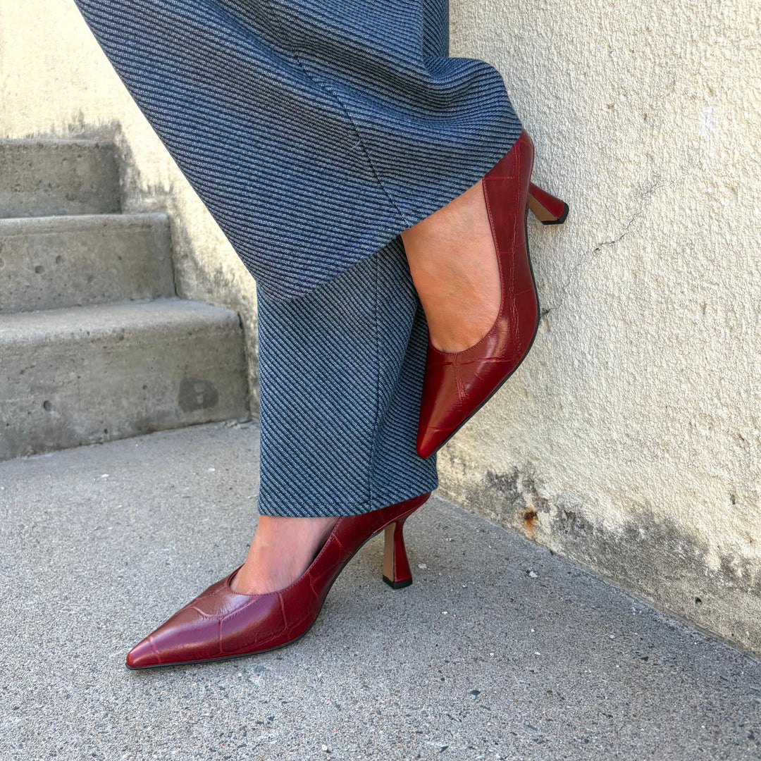ANGEL ALARCON - ELEANOR PUMP 26508-458F IN BORDO CROCO LEATHER