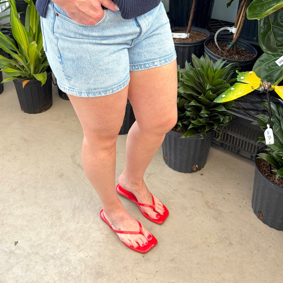 TKEES - LILY SQUARE TOE THONG SANDAL IN RED GLOSS LEATHER