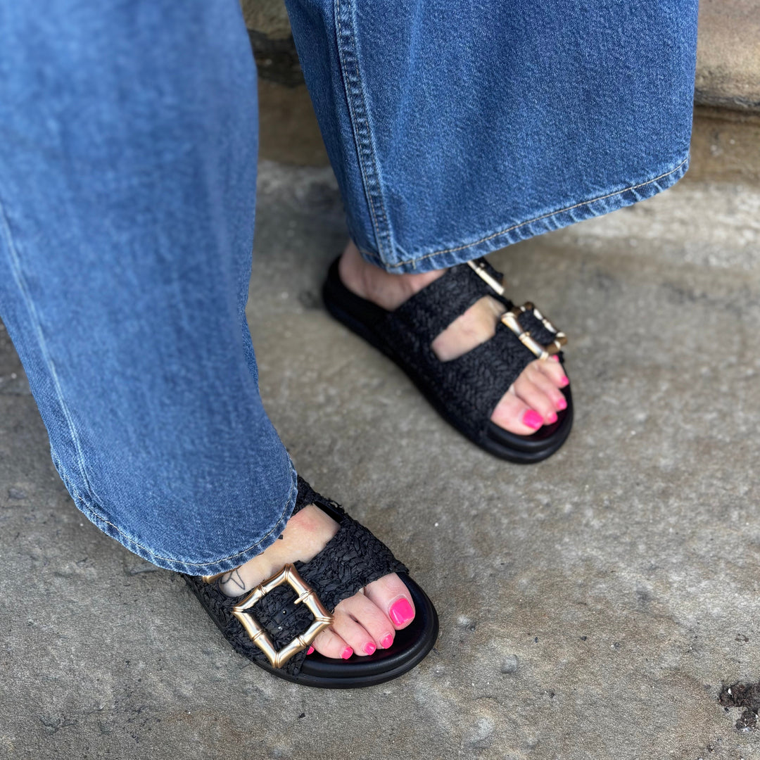 ATELIERS - ALAYA SLIDE SANDAL IN BLACK RAFFIA LEATHER