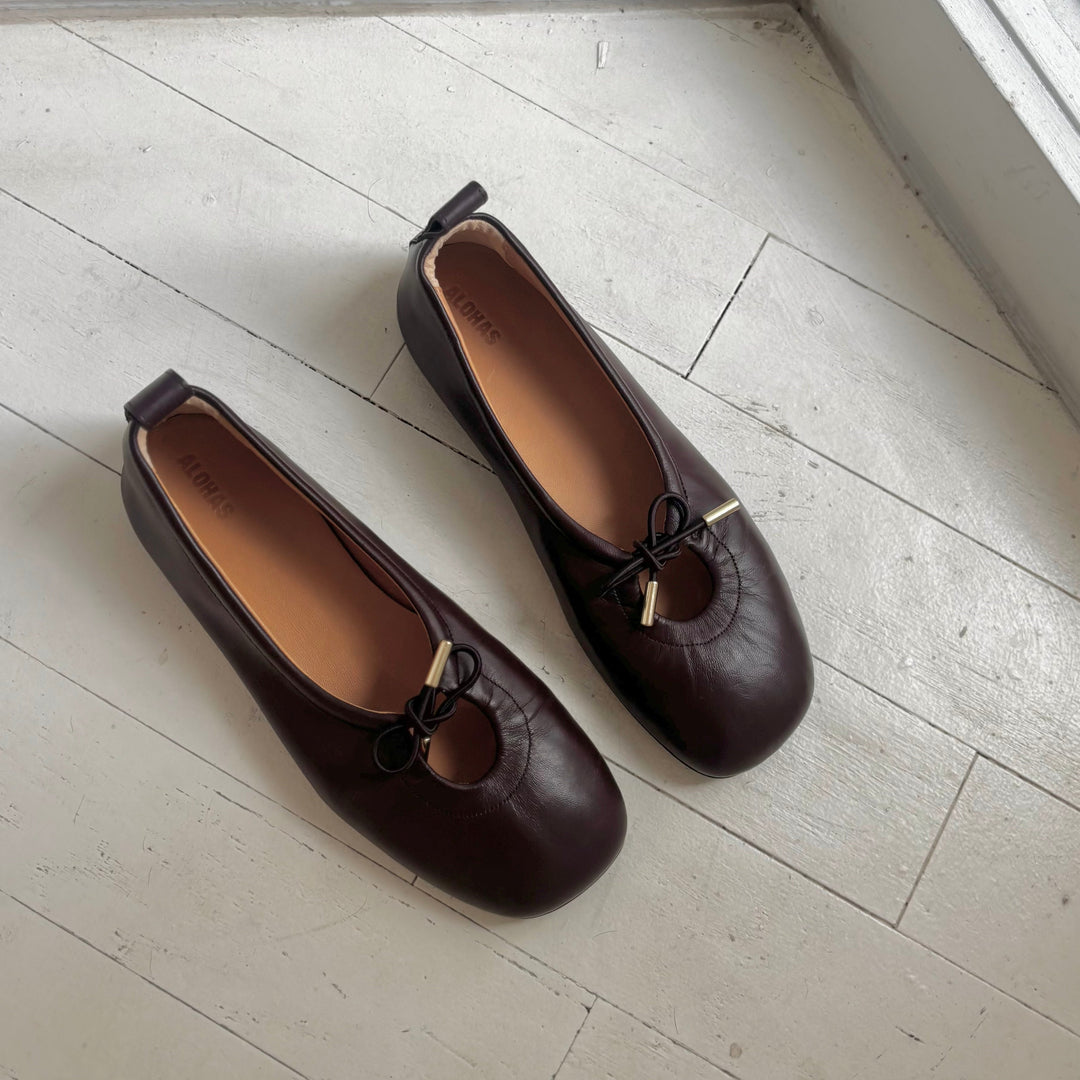 ALOHAS - ROSALIND FLAT IN CHOCOLATE BROWN LEATHER