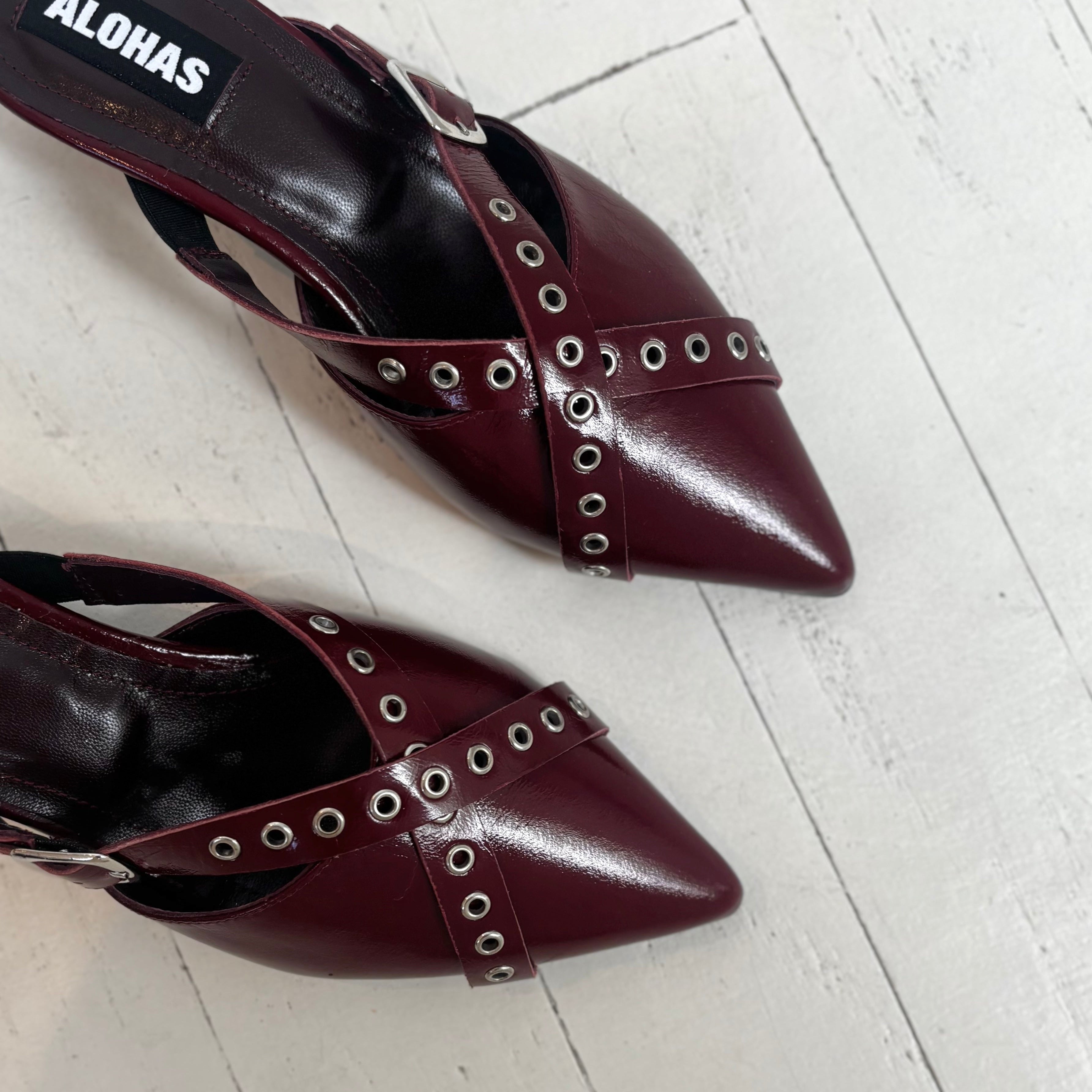 ALOHAS - ZYRA HEELED MULE IN BURGUNDY PATENT LEATHER – the Urban