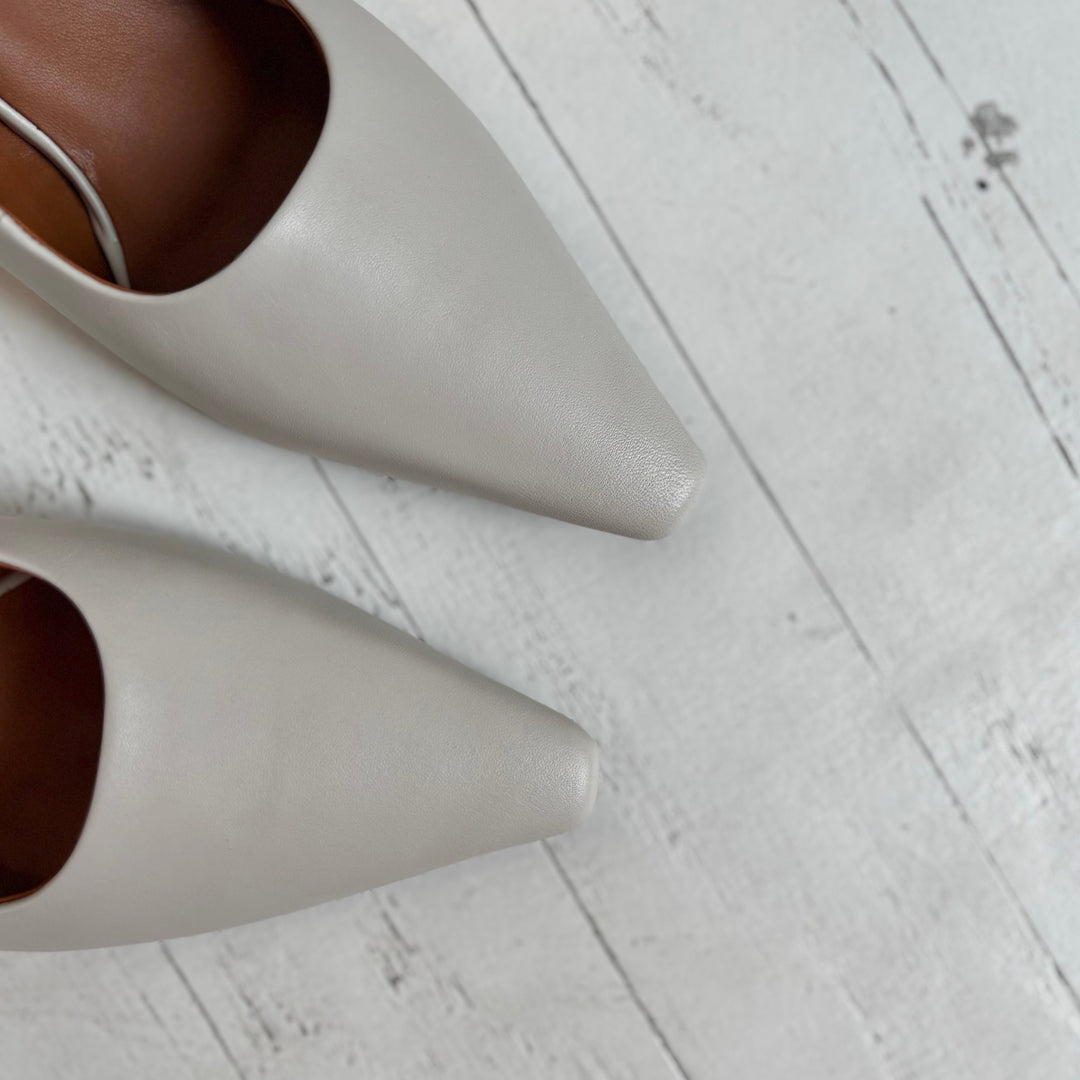 VAGABOND SHOEMAKERS - ALTEA SLINGBACK PUMP IN OFF WHITE LEATHER