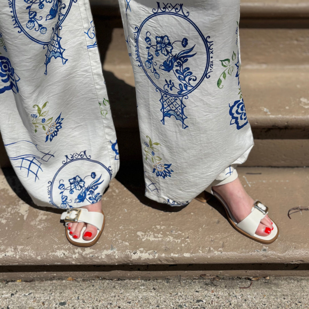 ATELIERS - DINA HEELED SANDAL IN WHITE LEATHER