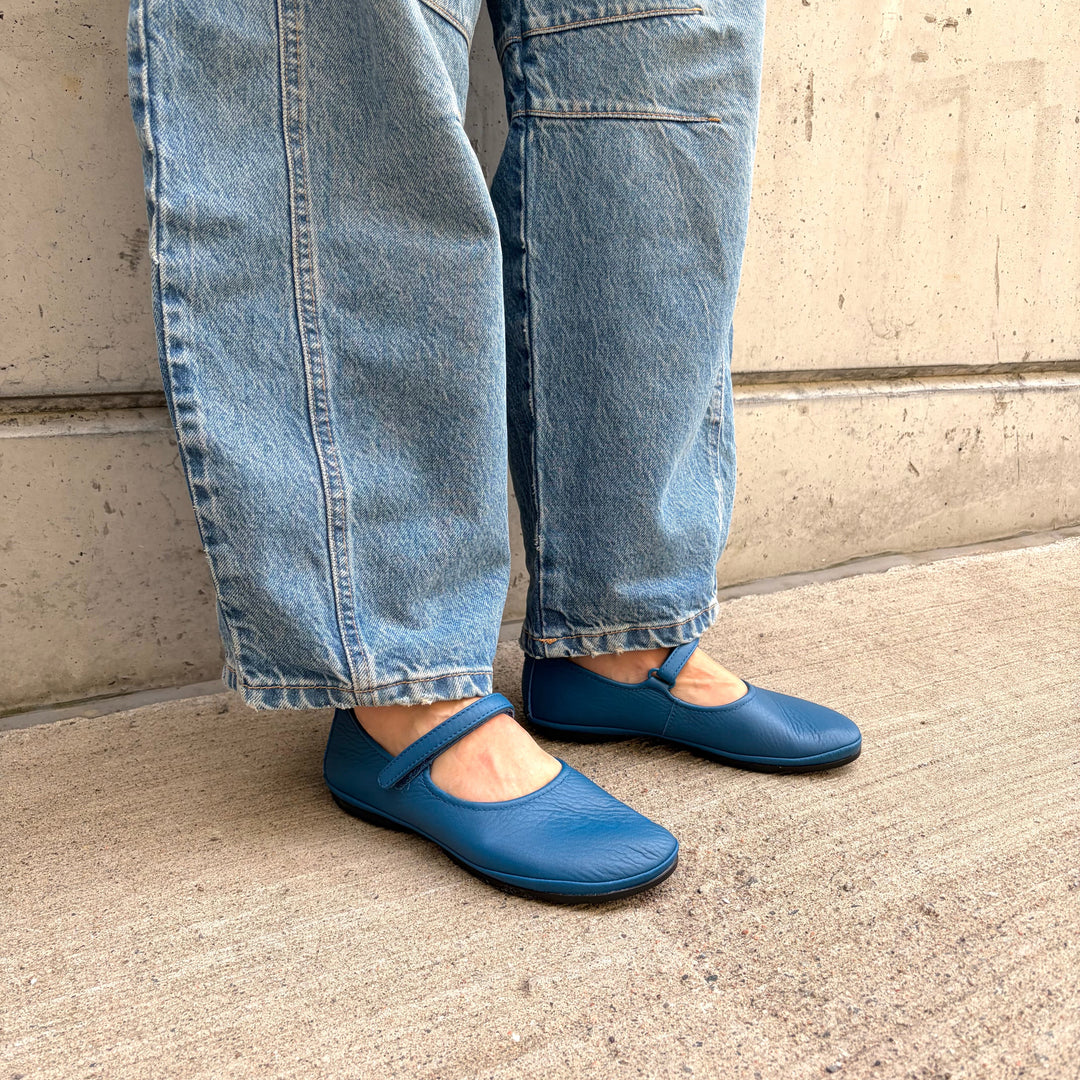 CAMPER - RIGHT MARY-JANE FLAT K201365-035 IN BLUE LEATHER