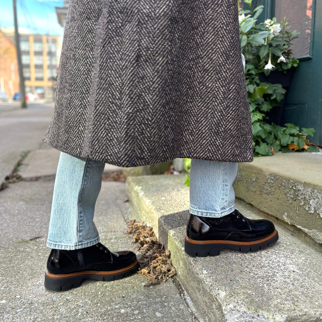 ATELIERS - BIZZ LACE UP BOOT IN BLACK PATENT LEATHER