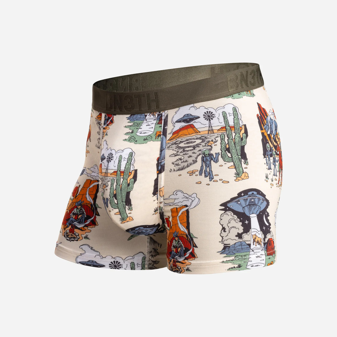 BN3TH - CLASSIC ICON TRUNK PRINT IN SPACE COWBOY - SAND
