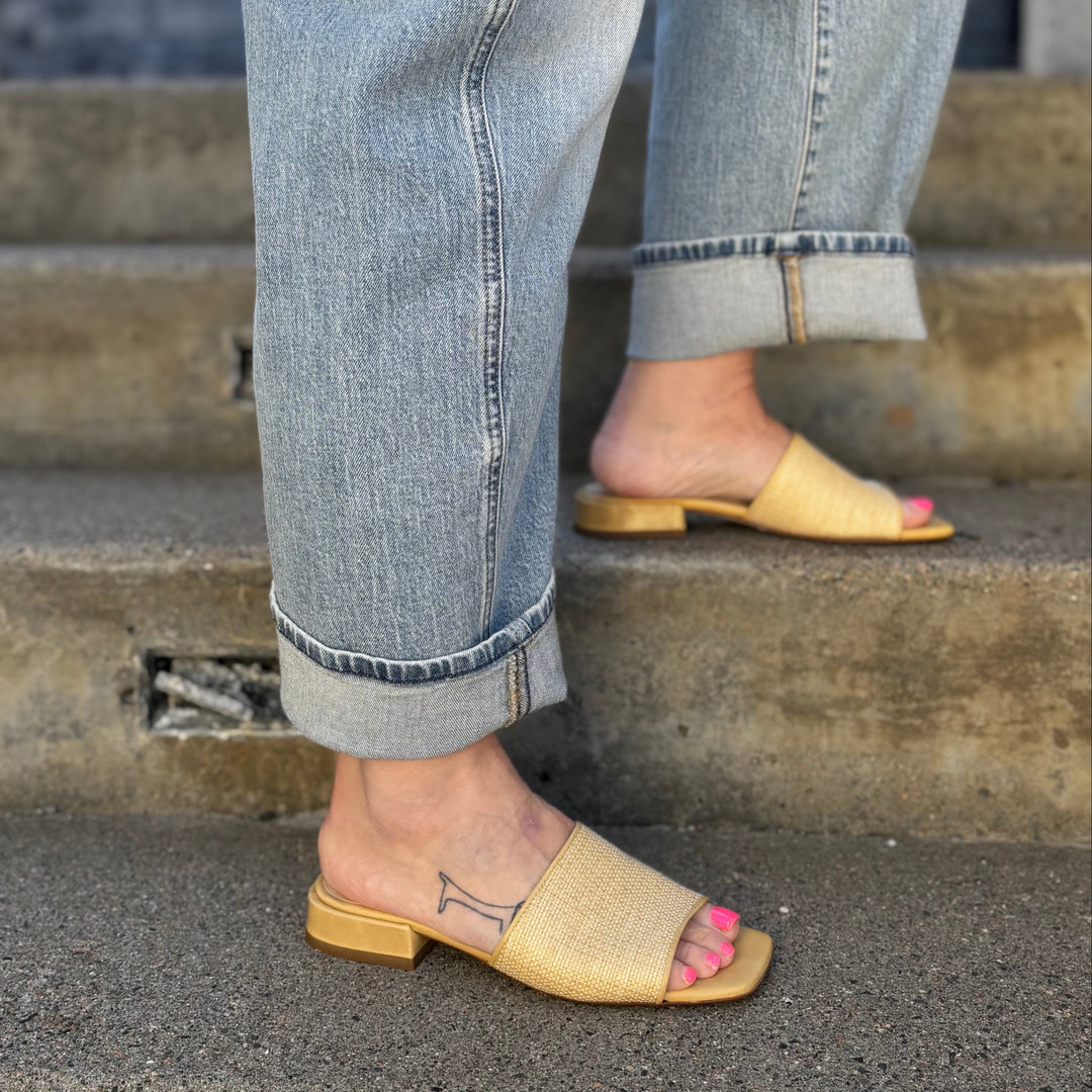 SISTER X SOEUR - BOBBY SLIDE IN NATURAL RAFFIA LEATHER