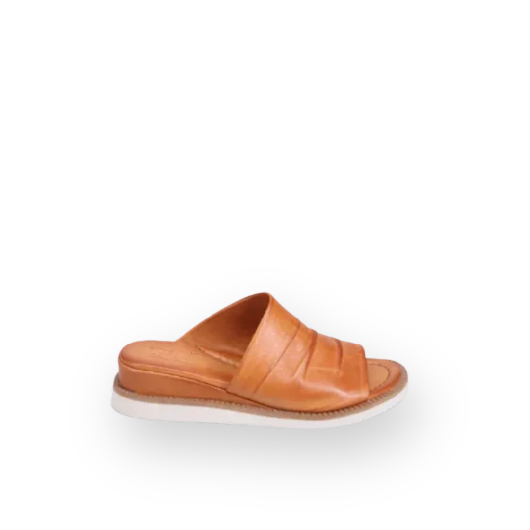 MIZ MOOZ - ERIN SANDAL IN BRANDY LEATHER
