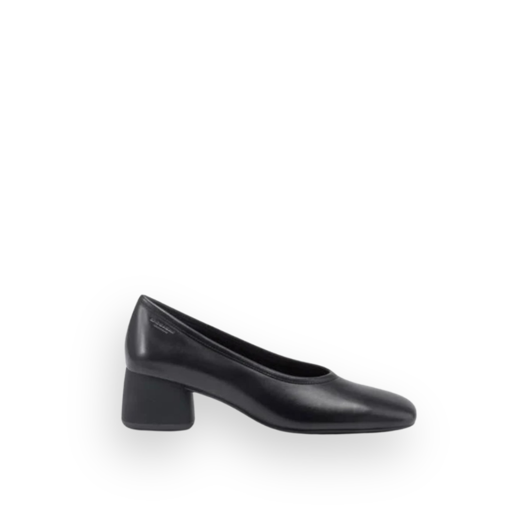 VAGABOND SHOEMAKERS - LIVIA PUMP IN BLACK LEATHER
