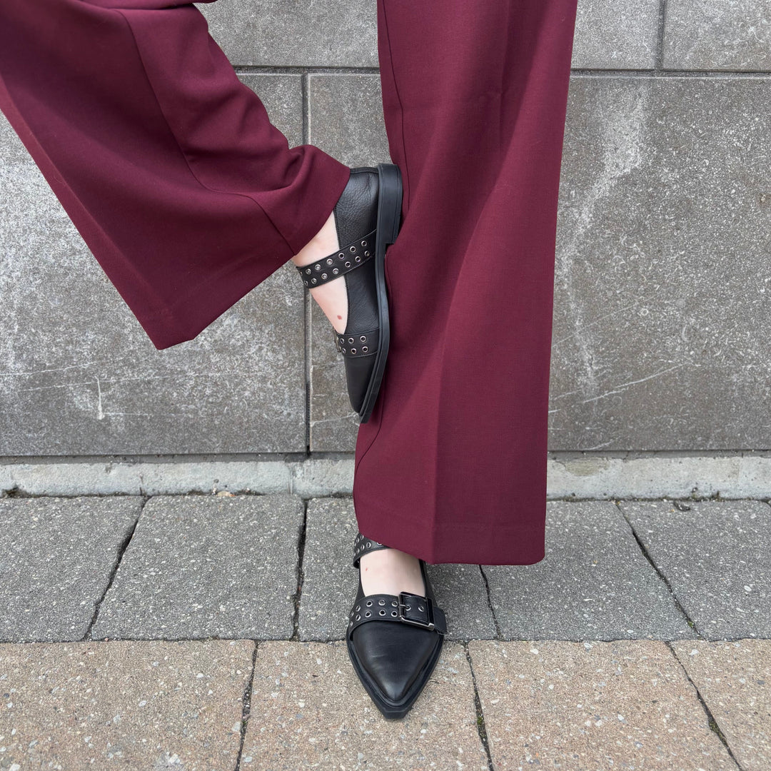 ATELIERS - CIARA MARY-JANE FLAT IN BLACK LEATHER