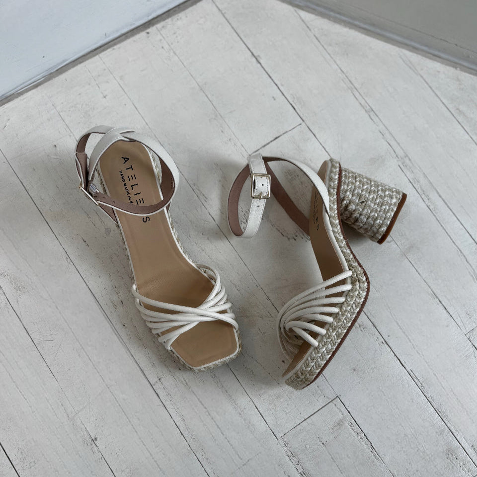 ATELIERS - ESTELLE HEELED SANDAL IN OFF WHITE LEATHER