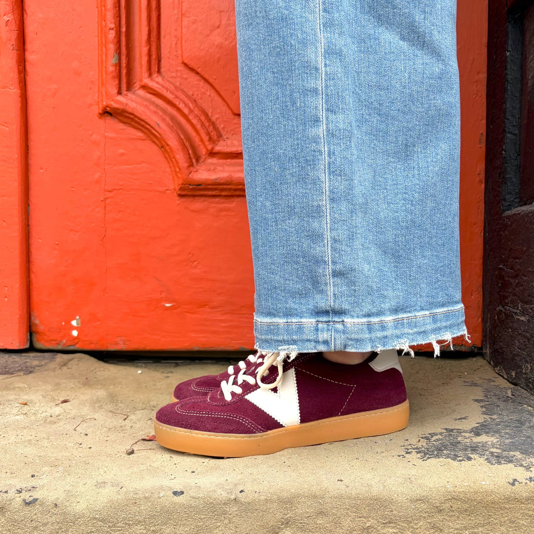 VICTORIA - BERLIN 3.0 SNEAKER 1126218 IN BURDEOS SUEDE