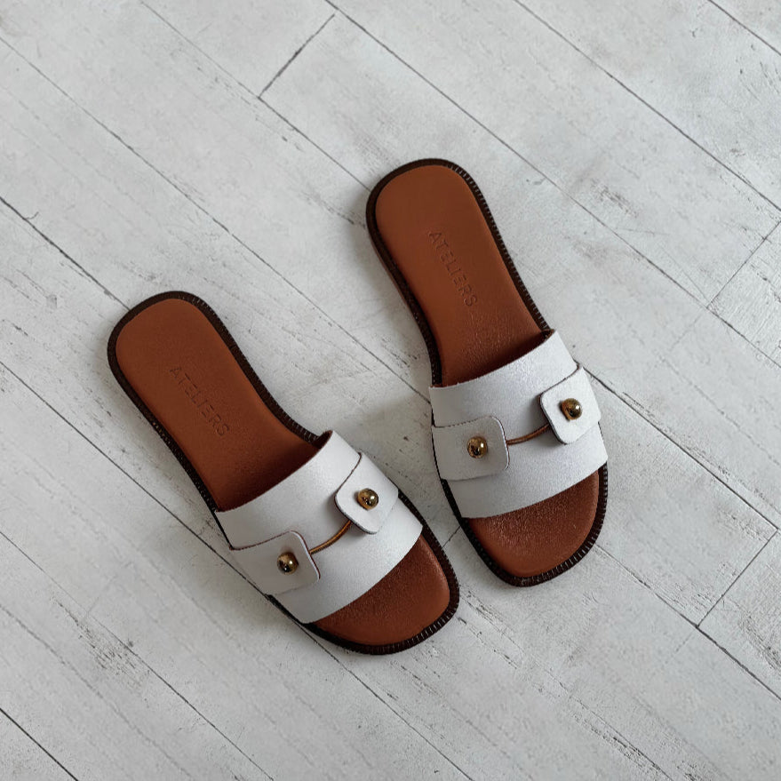 ATELIERS - FALERIA SLIDE SANDAL IN OFF WHITE LEATHER