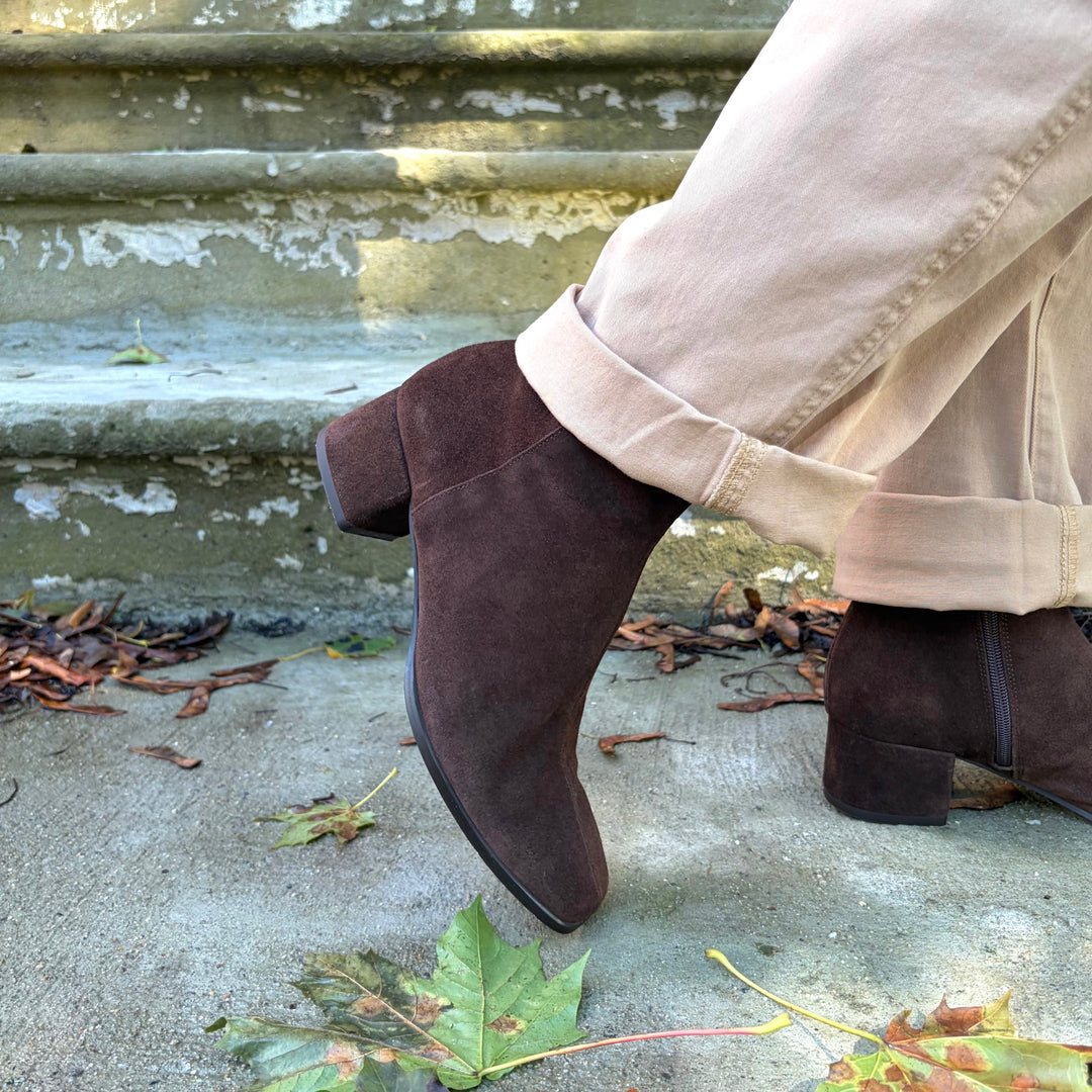 ANGEL ALARCON - GRETEL BOOT 26549-276R IN CHOCOLATE BROWN SUEDE
