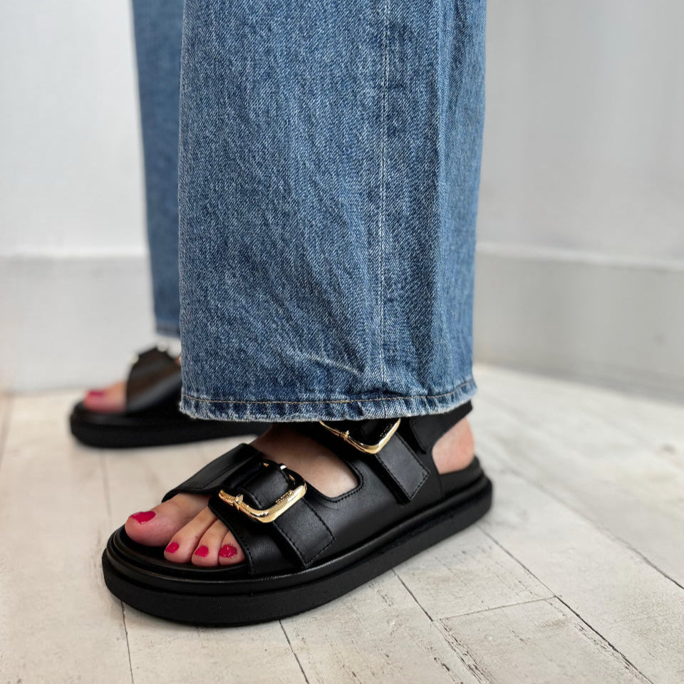 ALOHAS - HARPER SANDAL IN BLACK LEATHER