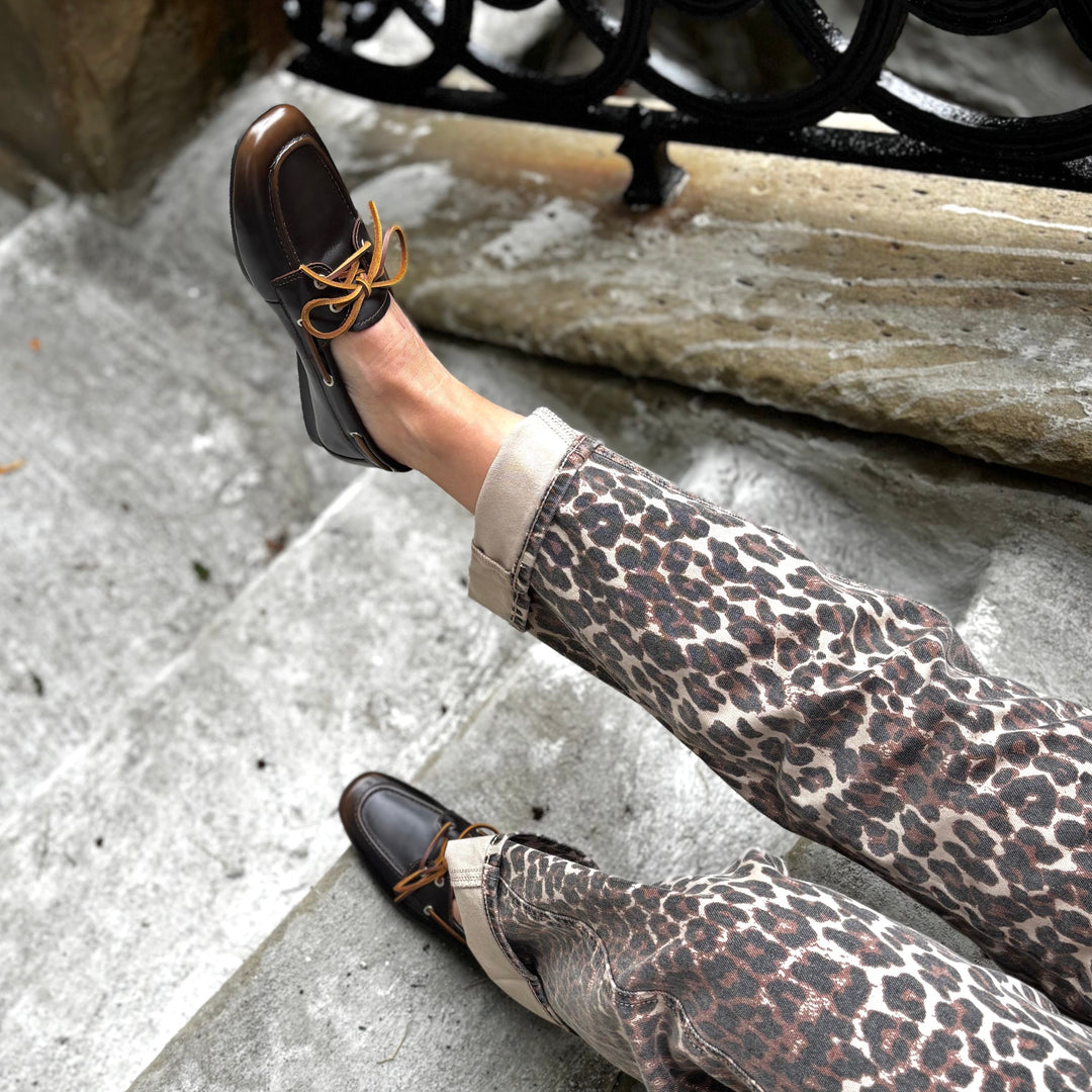 VAGABOND SHOEMAKERS - HILLARY BOAT SHOE IN BROWN LEATHER