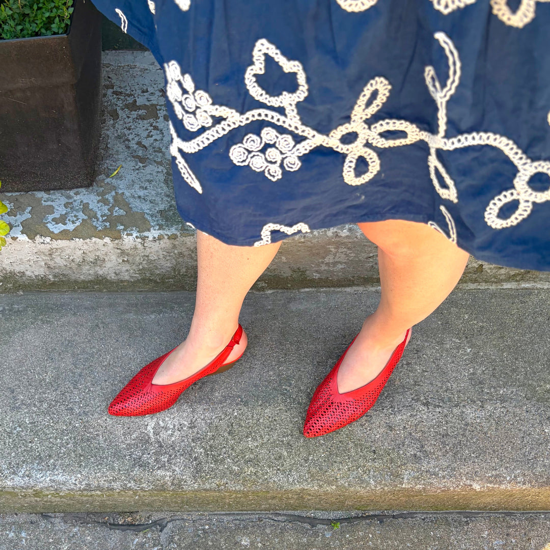 MIZ MOOZ - HANSEL SLINGBACK PUMP IN SCARLET LEATHER