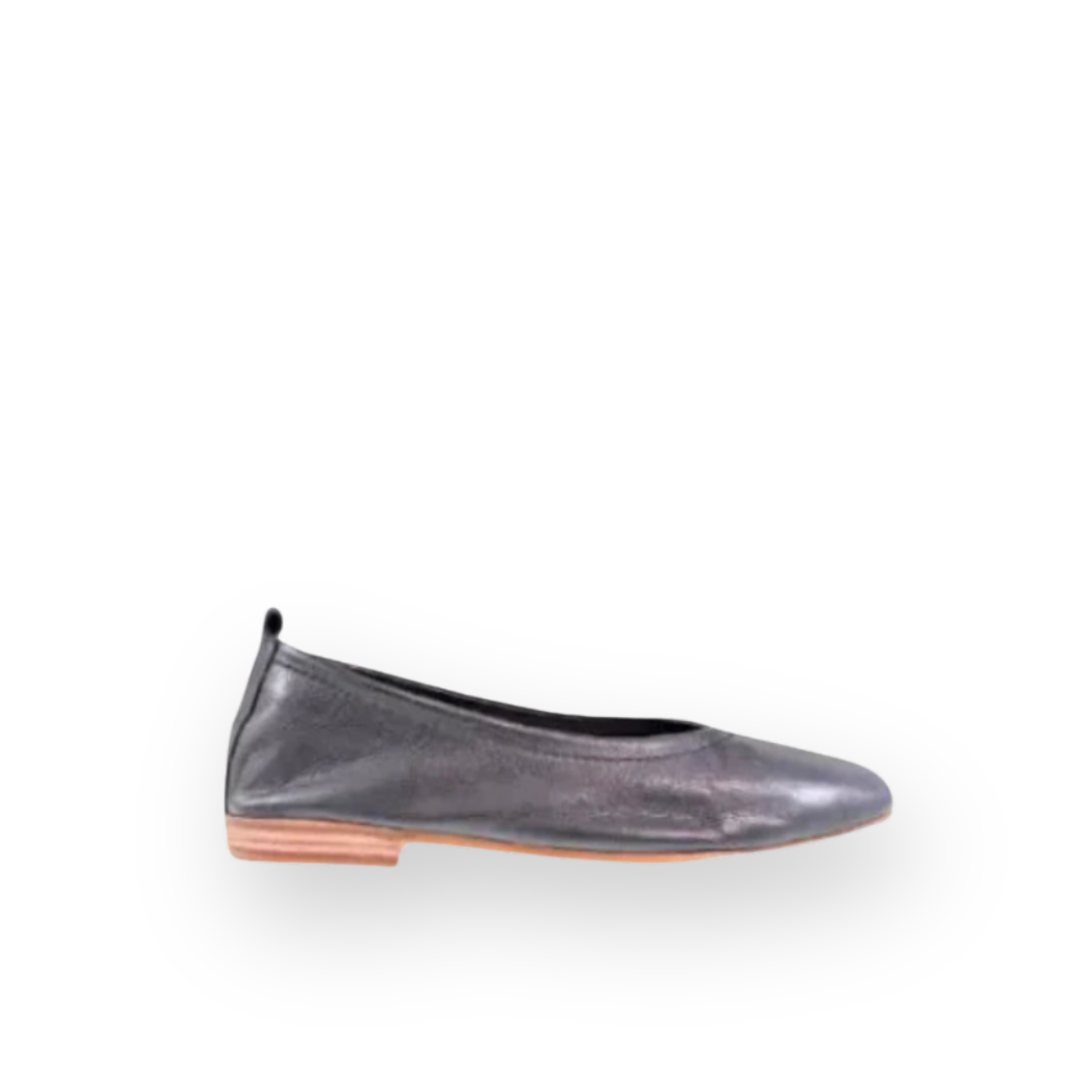 ATELIERS - STELLA FLAT IN BLACK LEATHER
