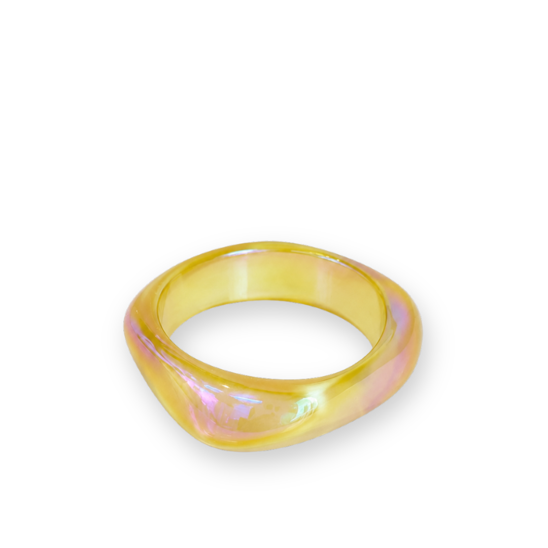 ICONIC MI - SUMMER GEOMETRIC BANGLE IN YELLOW ACRYLIC