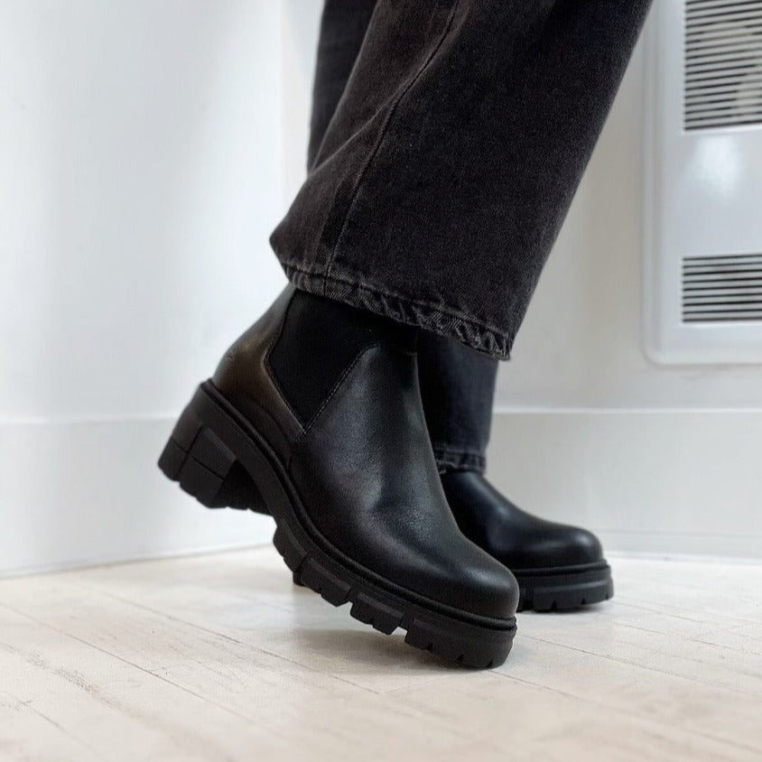 BOS & CO - BIANC BOOT IN BLACK LEATHER