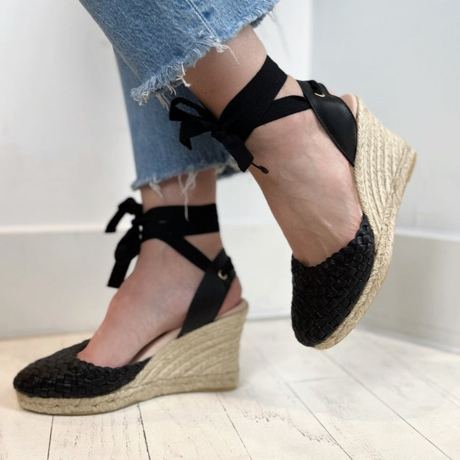 ATELIERS - PAIGE WEDGE IN BLACK LEATHER