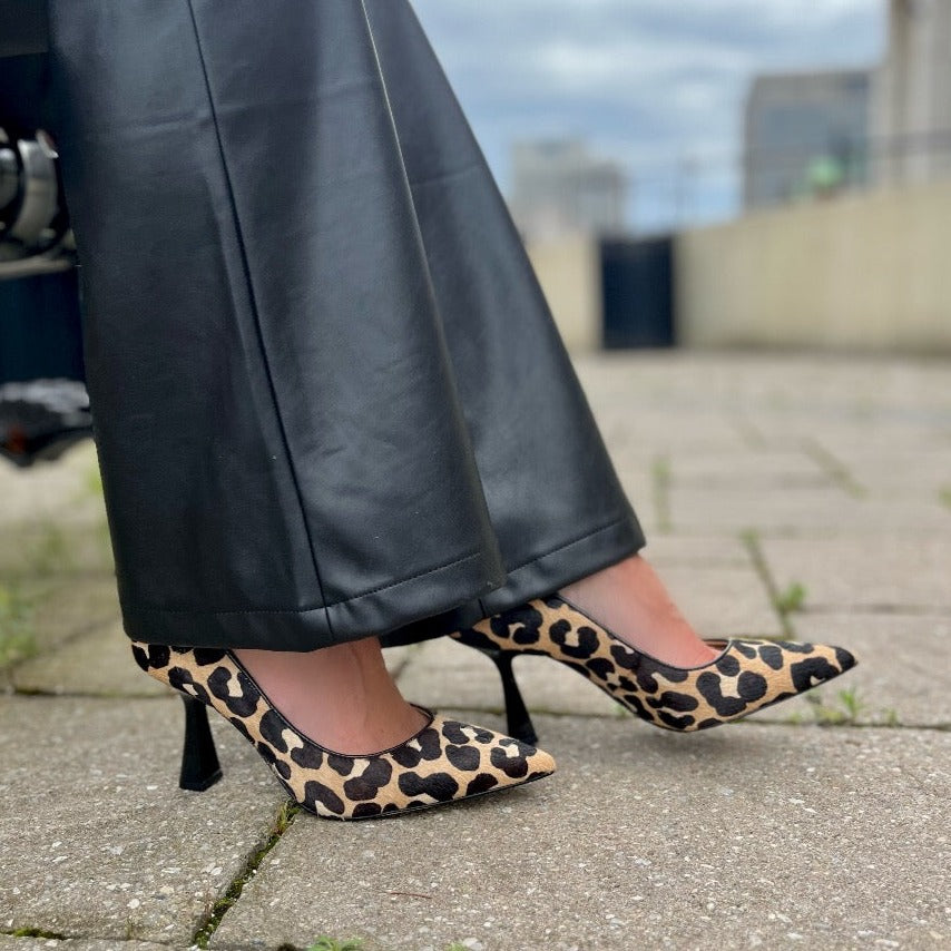 MICHAEL KORS - CLARA MID PUMP IN MULTI BLACK LEATHER