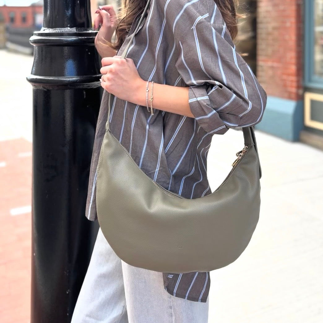 SALT SPRING KITCHEN - RED FRESNO PEPPER SPREAD - 250ML – the Urban Shoe ...