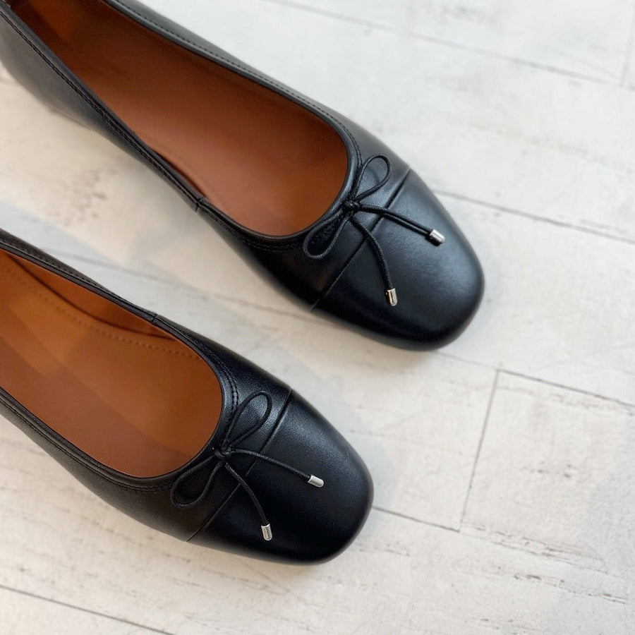 VAGABOND - JOLIN FLAT IN BLACK LEATHER