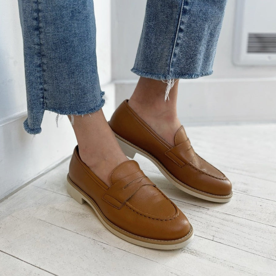 ATELIERS - TOLEDO LOAFER IN TAN LEATHER