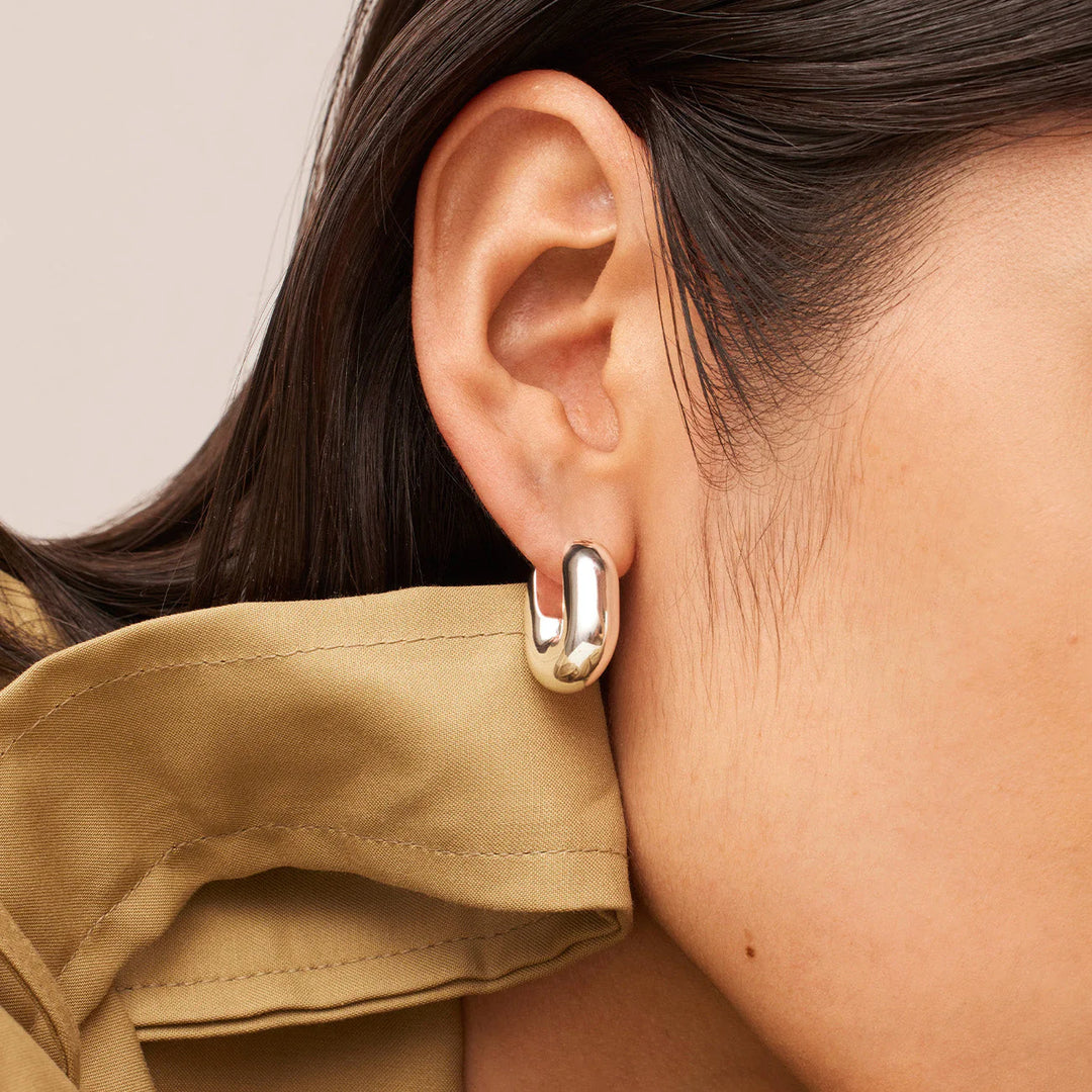 JENNY BIRD - PUFFY U-LINK EARRINGS IN SILVER