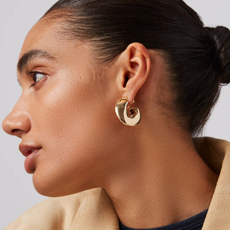 JENNY BIRD - GIGI HOOP EARRINGS IN GOLD