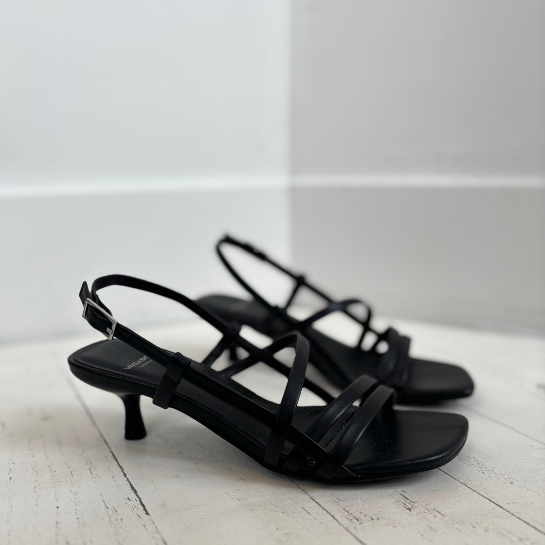 VAGABOND SHOEMAKERS - JONNA HEELED SANDAL IN BLACK LEATHER
