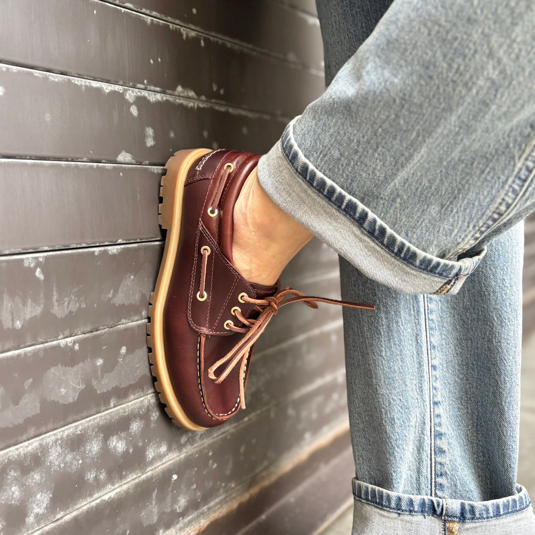 VAGABOND SHOEMAKERS - JOSLYN PLATFORM BOAT SHOE IN BROWN LEATHER
