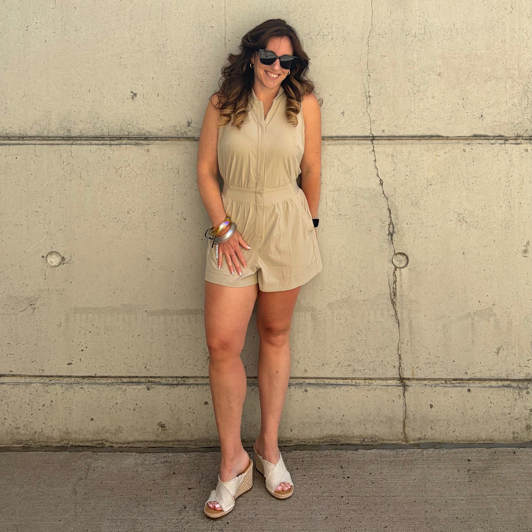 MICHAEL KORS - KENZIE WEDGE SANDAL IN LINEN PALE HEMP