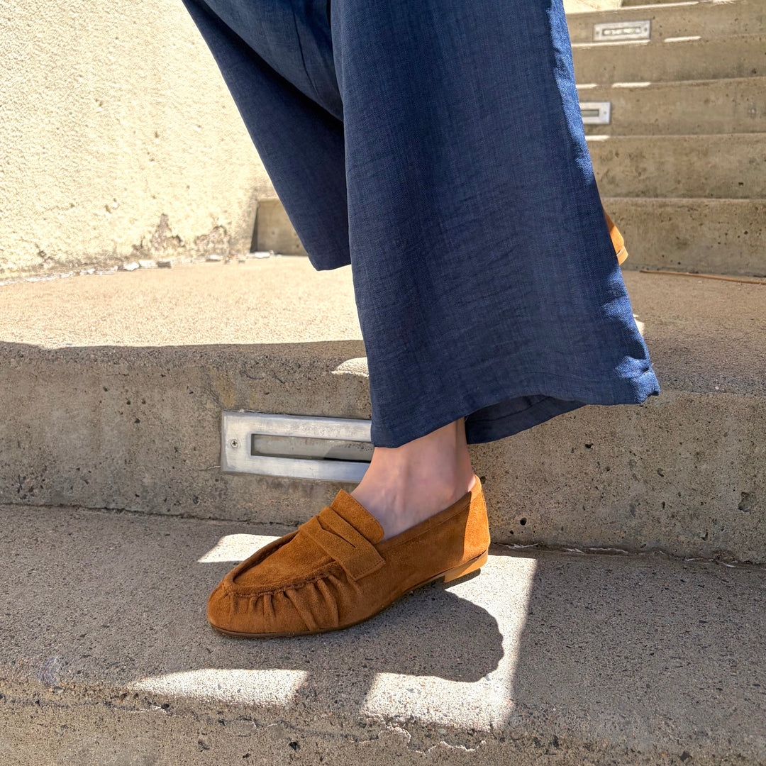 SISTER X SOEUR - MAREN LOAFER IN TAN SUEDE