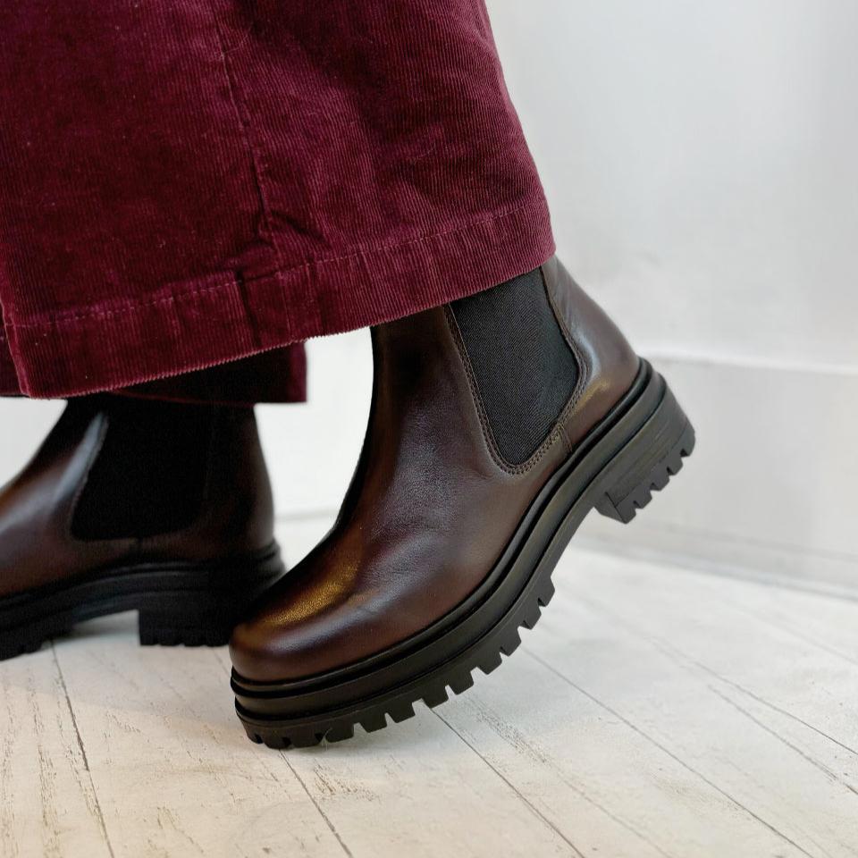 MIZ MOOZ - LIZETTE BOOT IN BROWN ANTIQUE LEATHER
