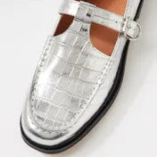 MOLLINI - GAHLA FLAT IN SILVER SHINE CROCO LEATHER