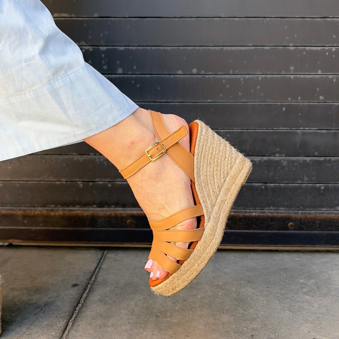 ATELIERS - NOLITA WEDGE SANDAL IN TAN LEATHER